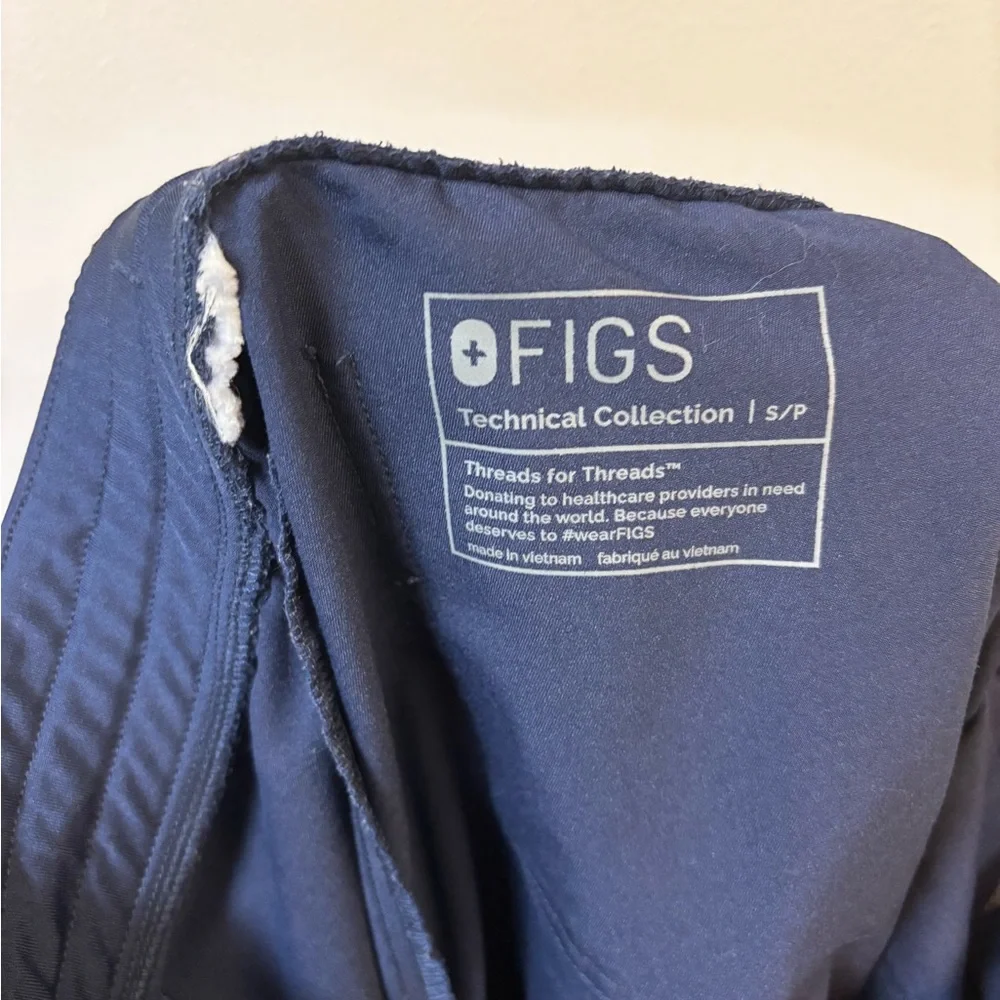 Figs preowned out leave